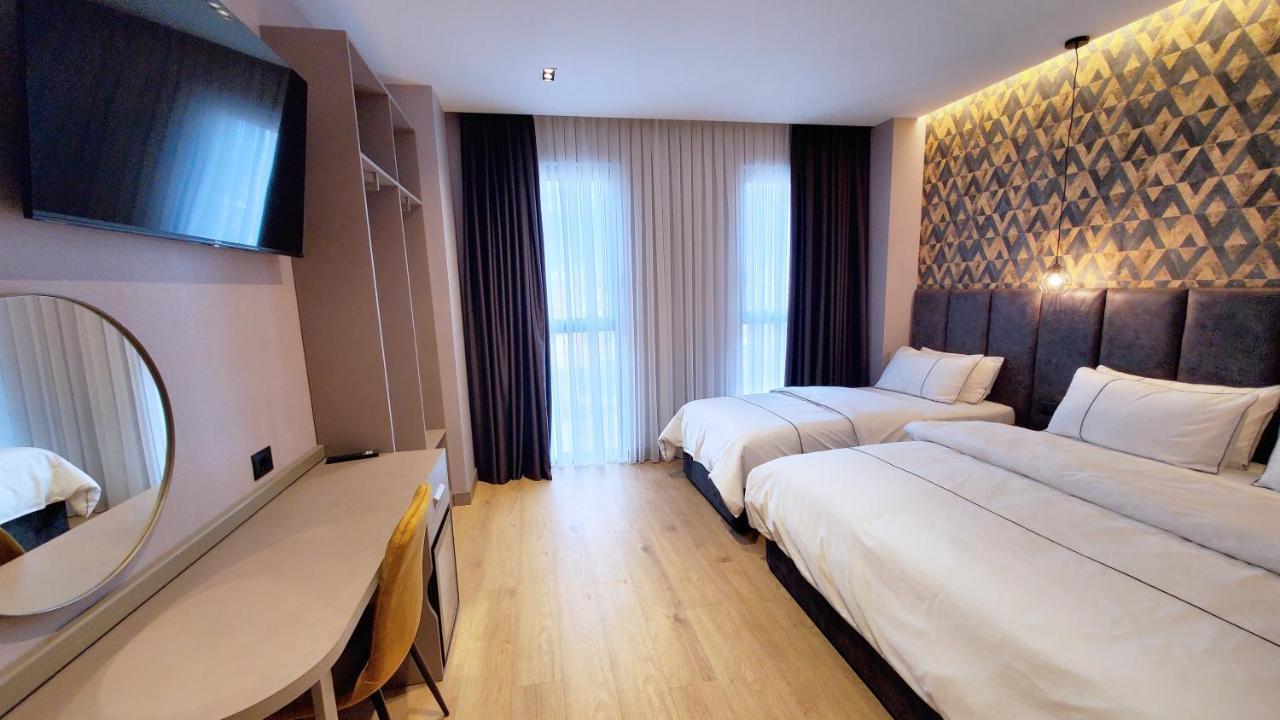 Starlight Hotel Tirana Exterior photo