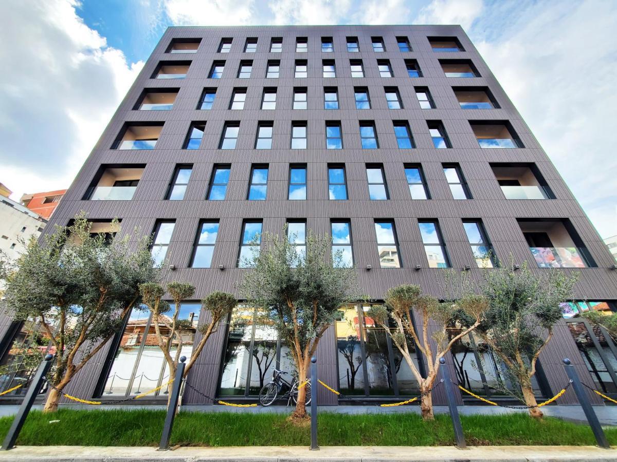 Starlight Hotel Tirana Exterior photo